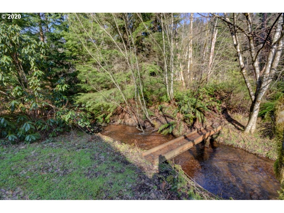 67051 East Barlow Trail Road Rhododendron, OR 97049 - Photo 30 of 32 a view of yard