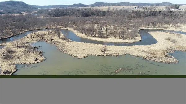 $95,000 | 37 Alma Wi 54610, Alma, WI 54610