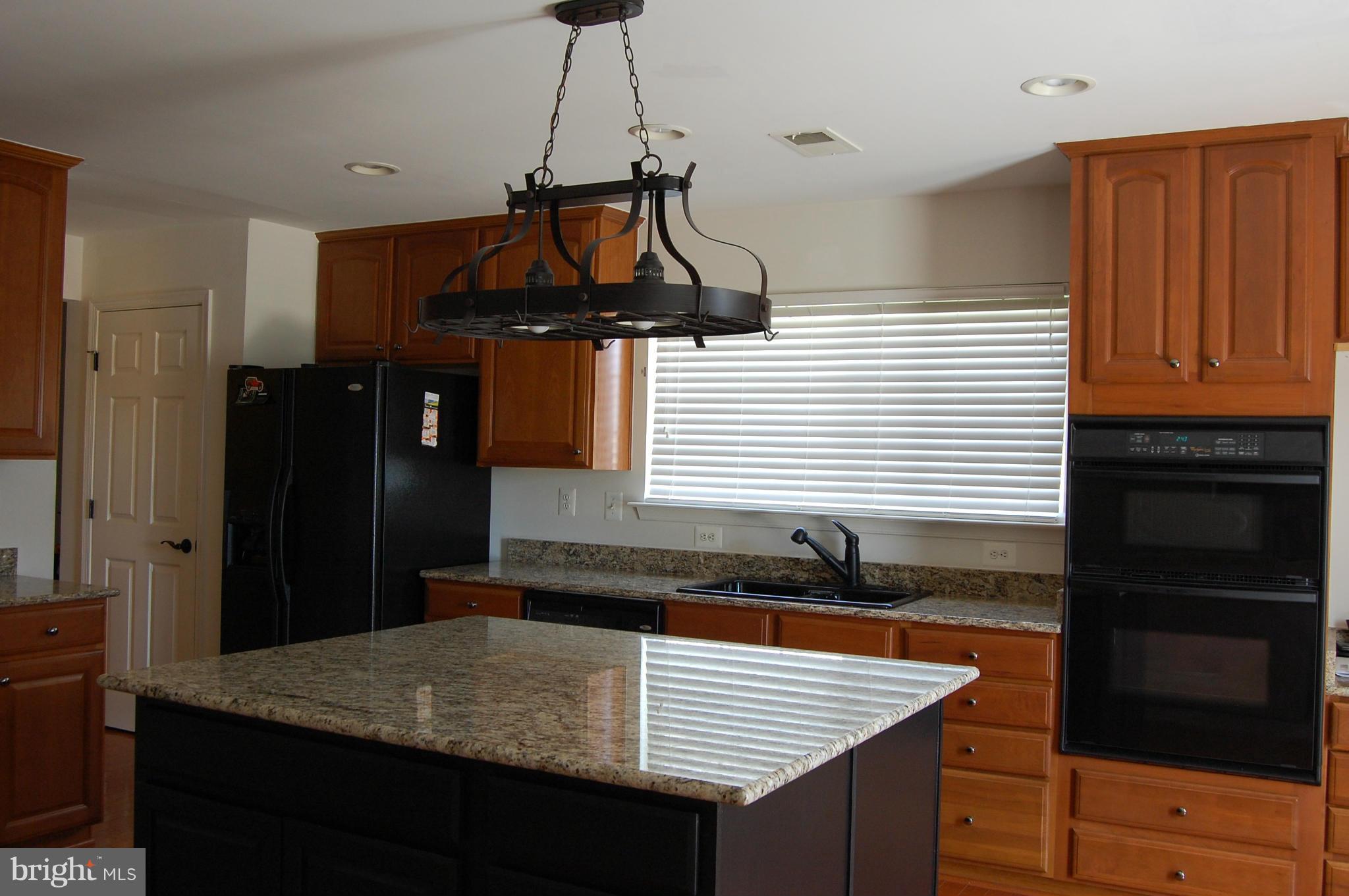 706 Holly Leaf Road Culpeper, VA 22701 - Photo 3 of 24 Kitchen