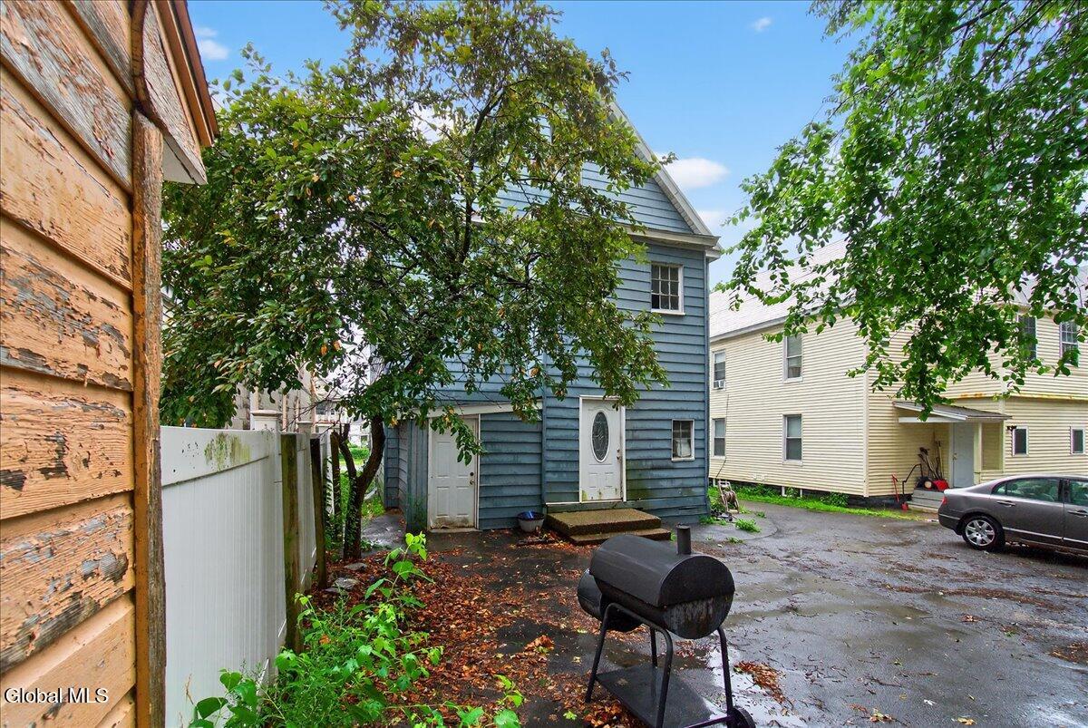 1503 Rugby Road Schenectady, NY 12308 - Photo 13 of 58 45-1503 Rugby Rd-45