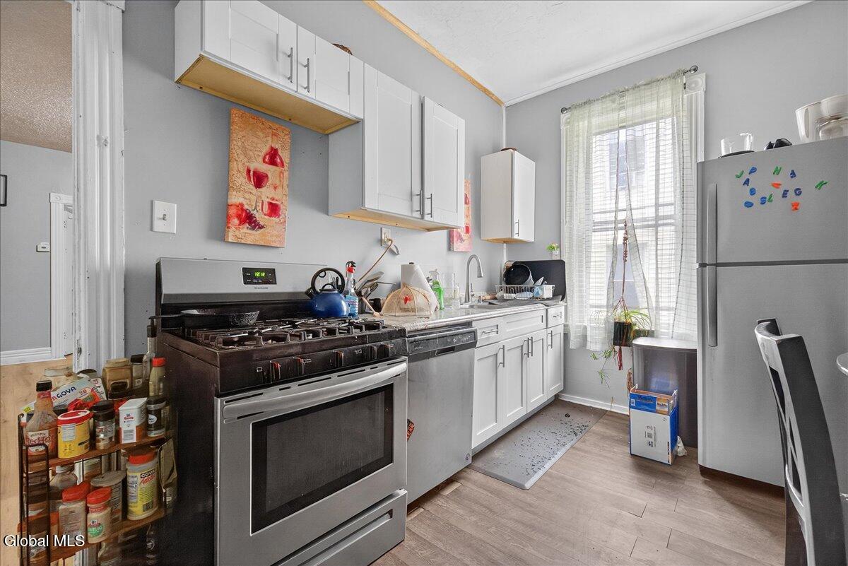 1503 Rugby Road Schenectady, NY 12308 - Photo 21 of 58 35-1503 Rugby Rd-35
