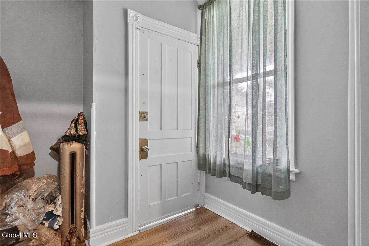 1503 Rugby Road Schenectady, NY 12308 - Photo 32 of 58 48-1503 Rugby Rd-48