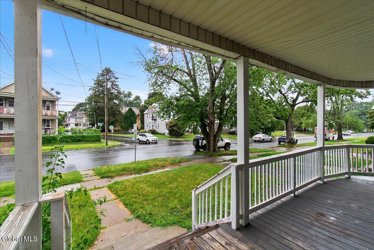 1503 Rugby Road Schenectady, NY 12308 - Photo 10 of 58 55-1503 Rugby Rd-55
