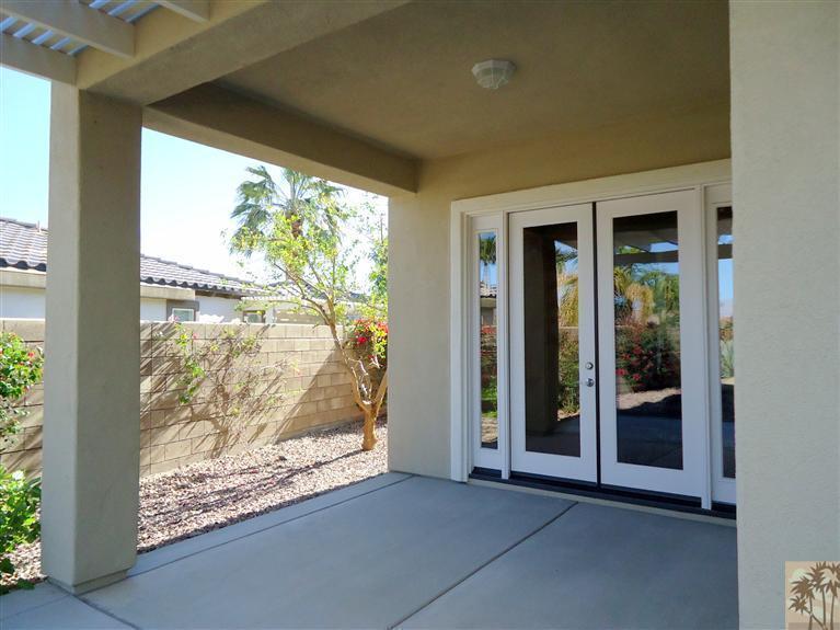 81278 Golden Barrel Way La Quinta, CA 92253 - Photo 15 of 17 a view of a room with a large window