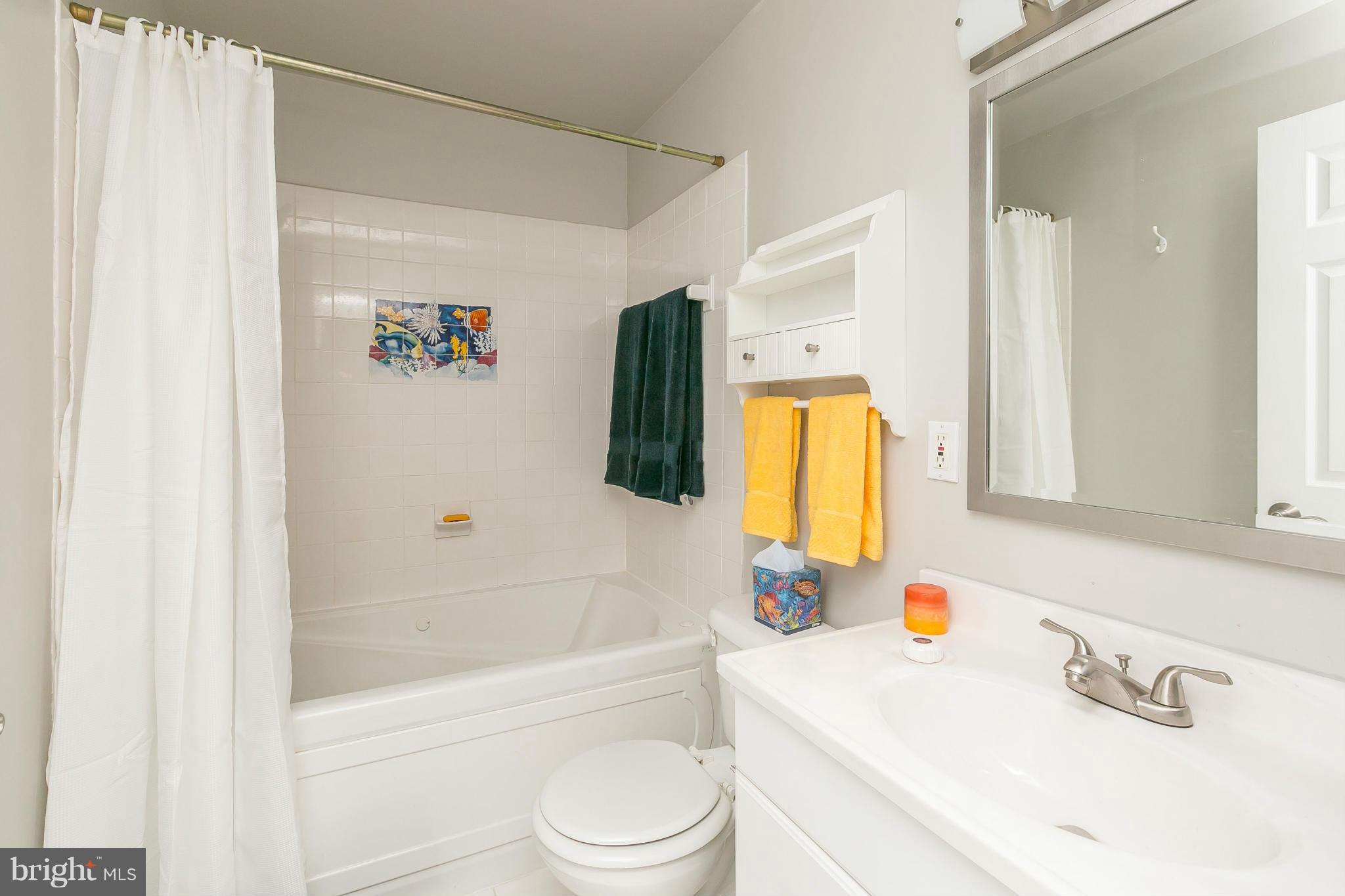 1246 Riverside Avenue Baltimore, MD 21230 - Photo 16 of 30 Bath