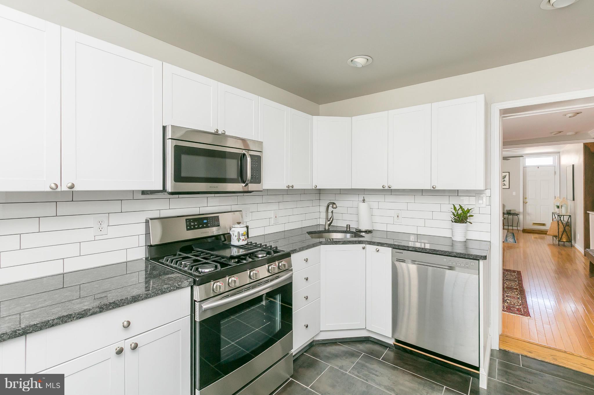 1246 Riverside Avenue Baltimore, MD 21230 - Photo 8 of 30 Kitchen