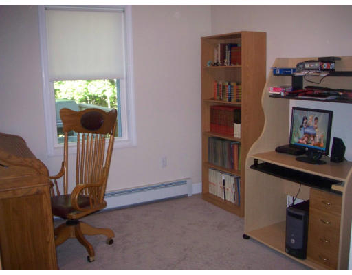 81 Fitchburg Road Townsend, MA 01469 - Photo 6 of 13
