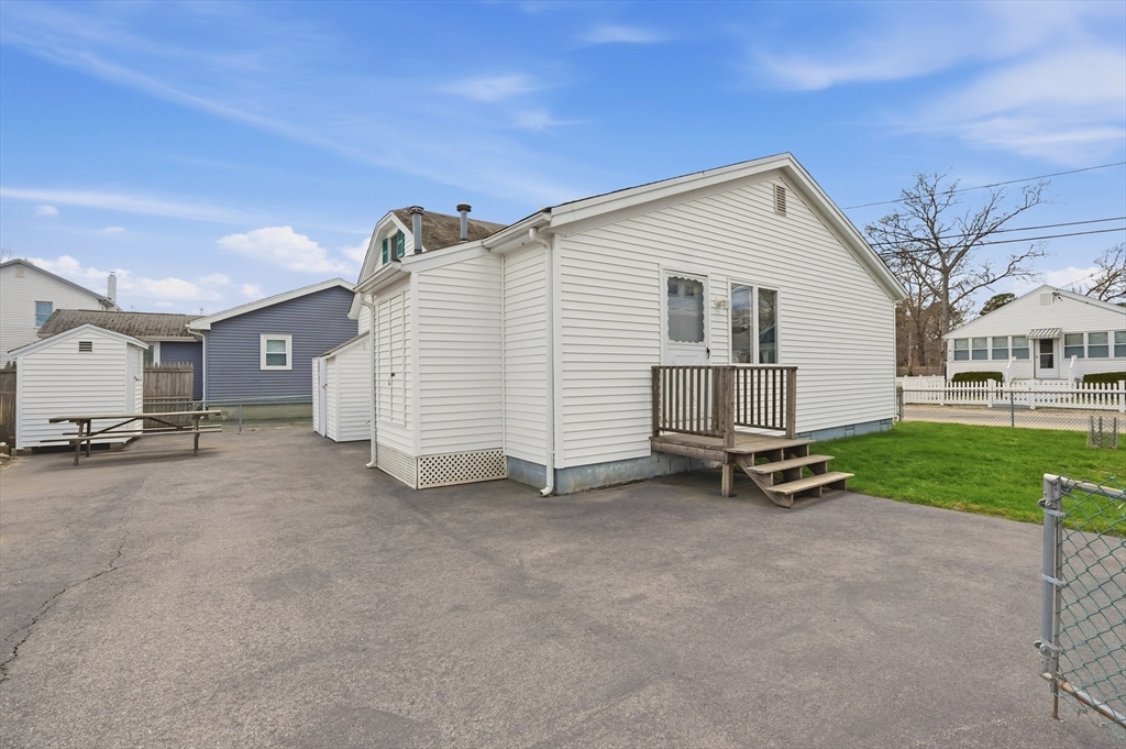 26 Bayview Street Wareham, MA 02571 - Photo 23 of 31