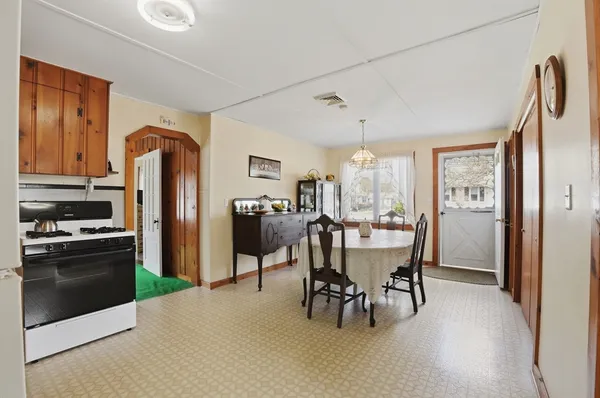$429,999 | 26 Bayview Street, Wareham, MA 02571