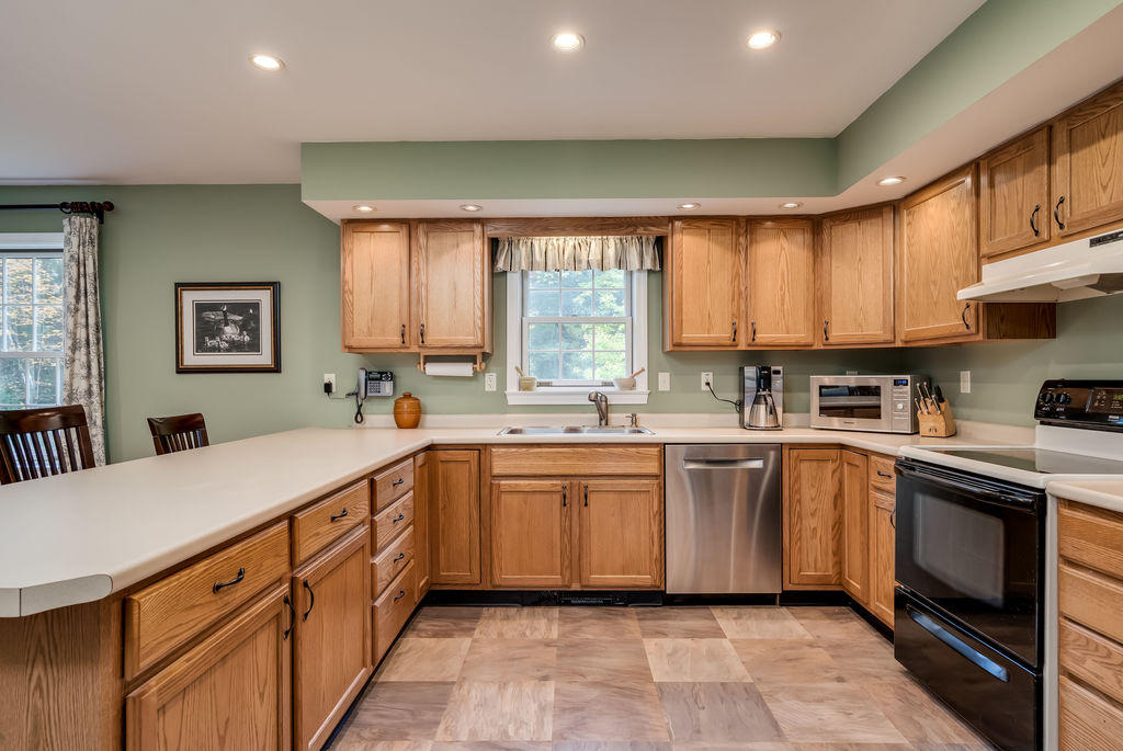 11 Forest Ridge Drive Durham, ME 04222 - Photo 15 of 45 015_11forest_ridge_drdurham-39