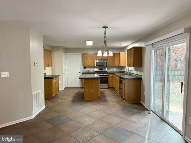 $2,900 | 3915 North Andover Lane, Fredericksburg, VA 22408