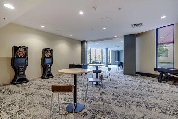 $5,500 | 1240 South 2nd Street, Unit 1323, Minneapolis, MN 55415