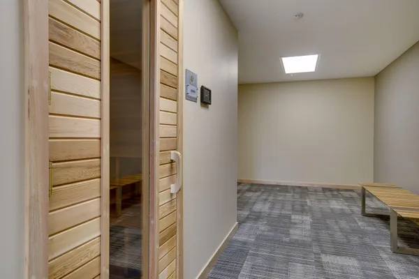 $5,500 | 1240 South 2nd Street, Unit 1323, Minneapolis, MN 55415