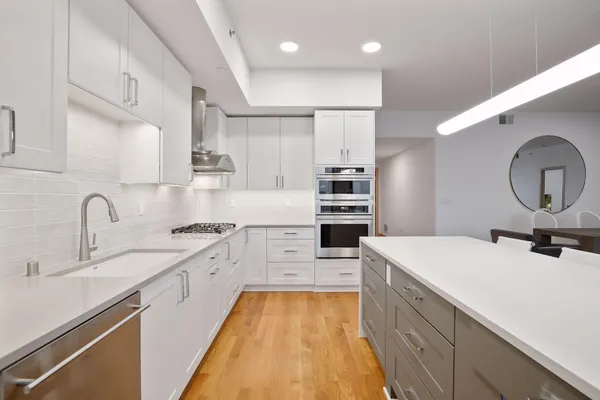 $5,500 | 1240 South 2nd Street, Unit 1323, Minneapolis, MN 55415