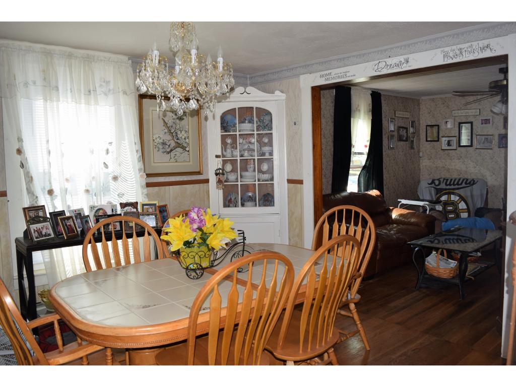 219 Dearborn Road Pembroke, NH 03275 - Photo 3 of 24 Gallery Image 3