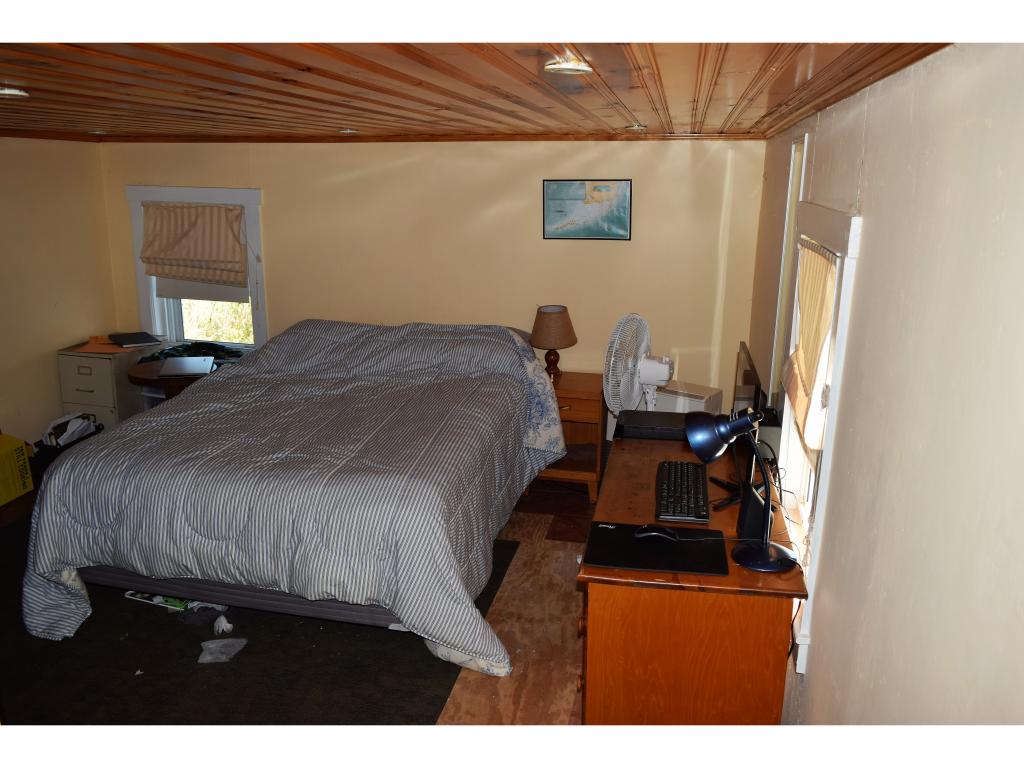 219 Dearborn Road Pembroke, NH 03275 - Photo 22 of 24 Gallery Image 22