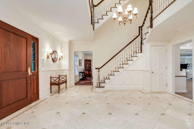 16 Normandy Lane Riverside, CT 06878 - Photo 10 of 43 a view of entryway