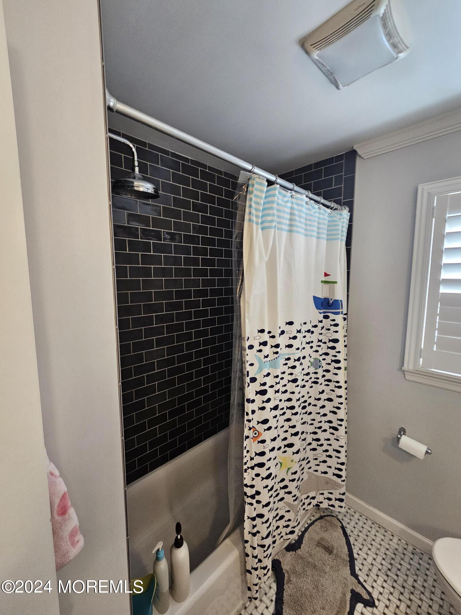 1127 Front Street Point Pleasant, NJ 08742 - Photo 38 of 52 20240117_130014