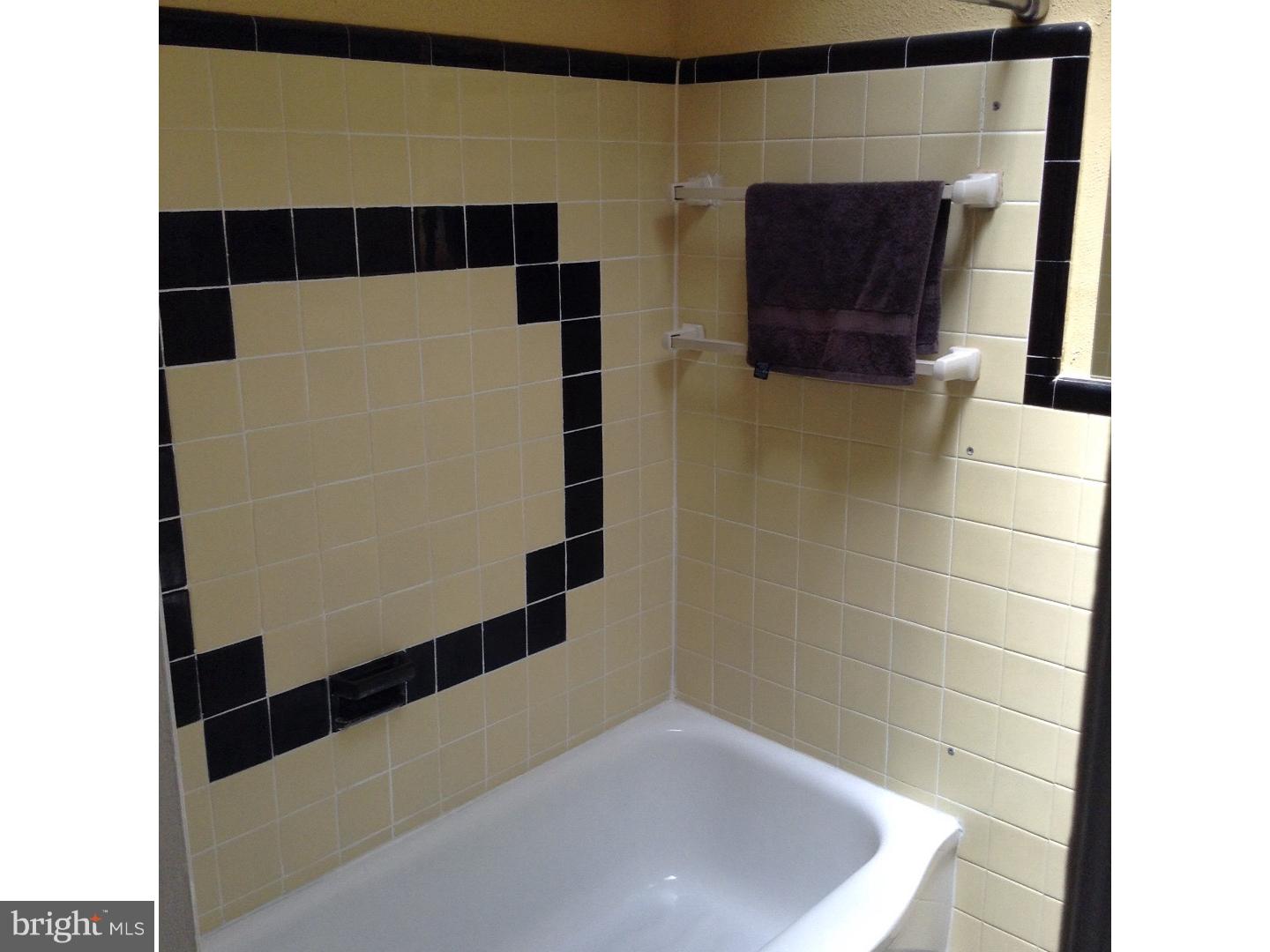 12 Ashbourne Road Darby, PA 19023 - Photo 14 of 20 Gallery Image 14