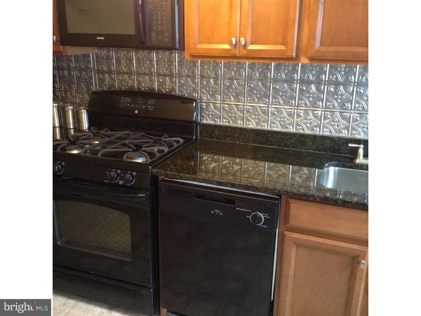 12 Ashbourne Road Darby, PA 19023 - Photo 8 of 20 Gallery Image 8
