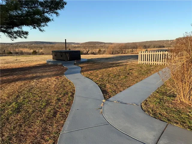 $889,350 | 687 Cr 3425 Road, Bartlesville, OK 74003