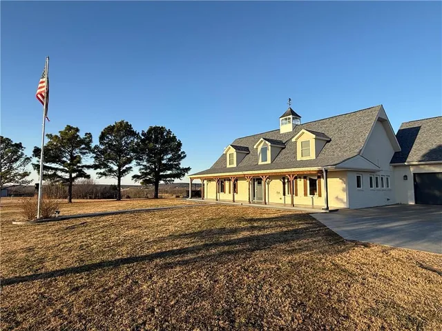 $889,350 | 687 Cr 3425 Road, Bartlesville, OK 74003