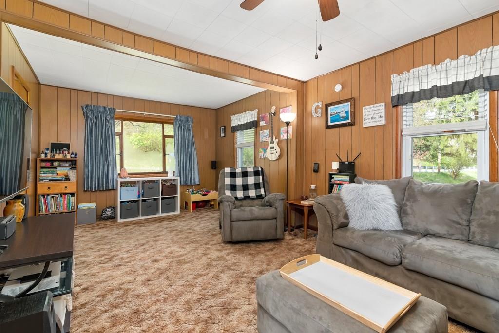 139 McGrady Hollow Road Butler, PA 16002 - Photo 4 of 18 Gallery Image 4