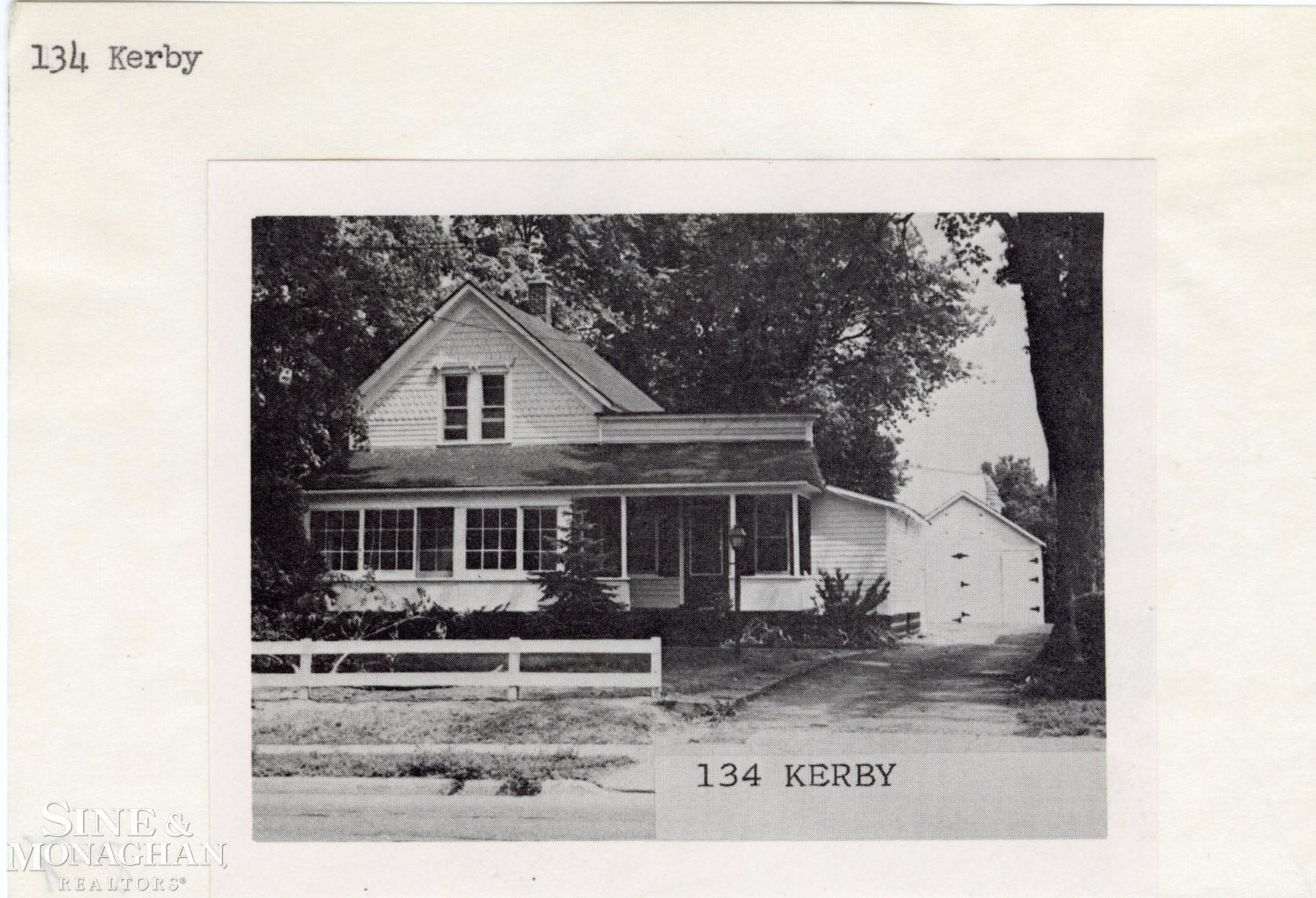 134 Kerby Road Grosse Pointe, MI 48236 - Photo 60 of 69 50213365-8fe3f529-130a-48ca-91d1-67528042aa3a.JPG