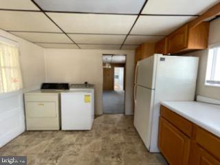 940 Woodlynn Road Baltimore, MD 21221 - Photo 8 of 12 Kitchen