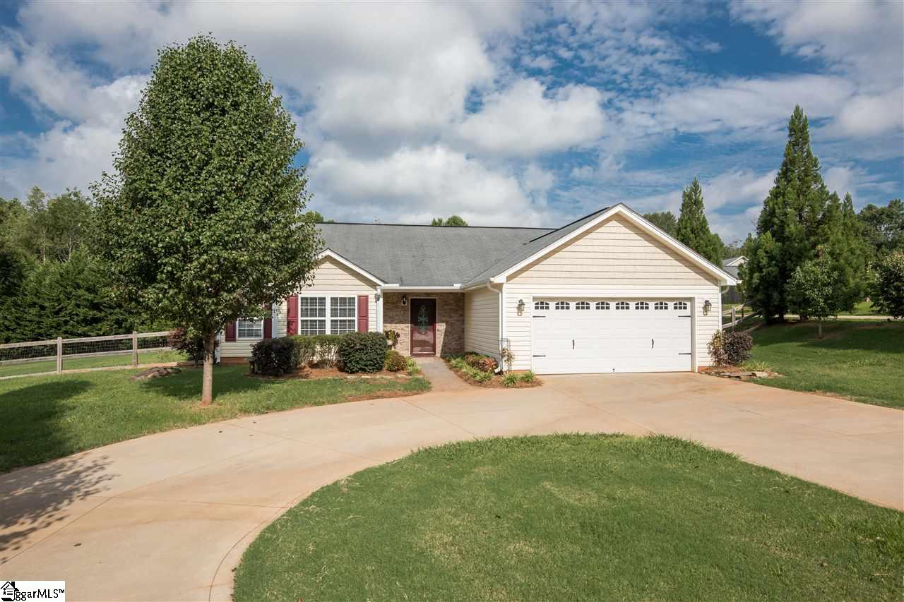 110 State Rd S-42-657 Duncan, SC 29334 - Photo 1 of 21