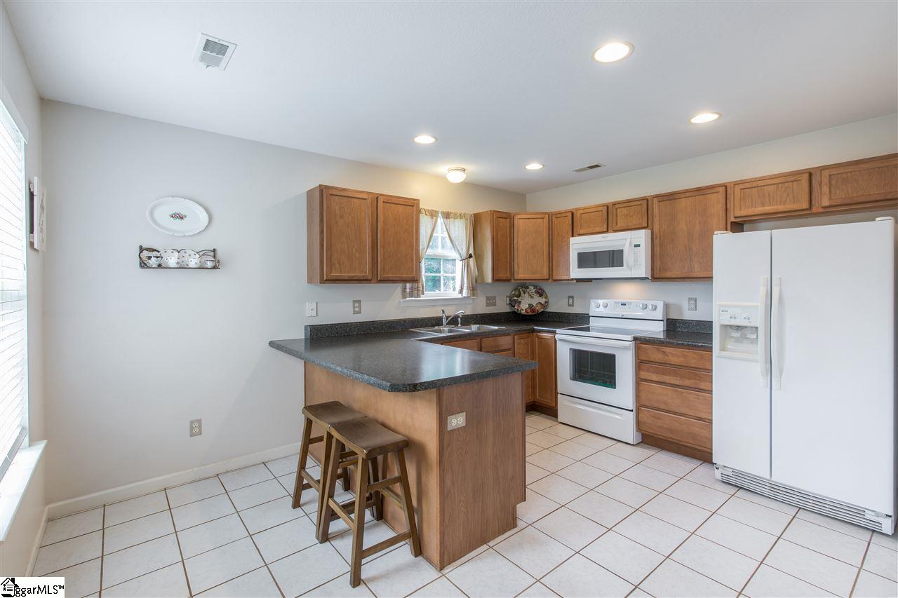 110 State Rd S-42-657 Duncan, SC 29334 - Photo 7 of 21