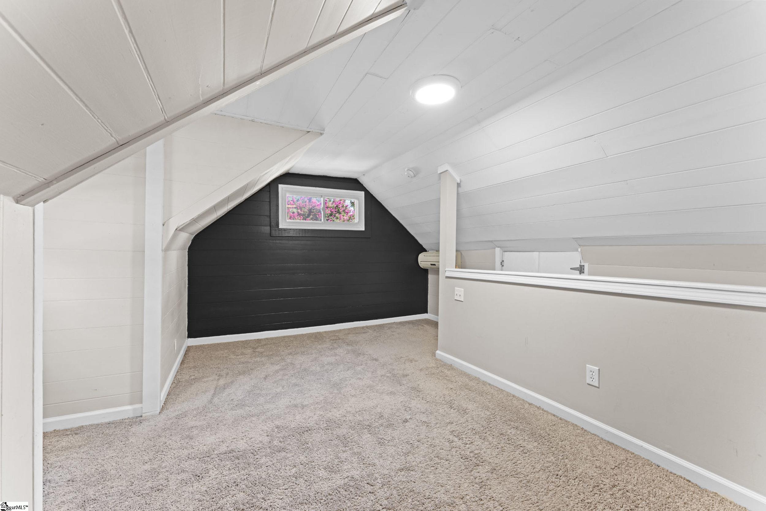 109 Ackley Road Greenville, SC 29607 - Photo 20 of 35