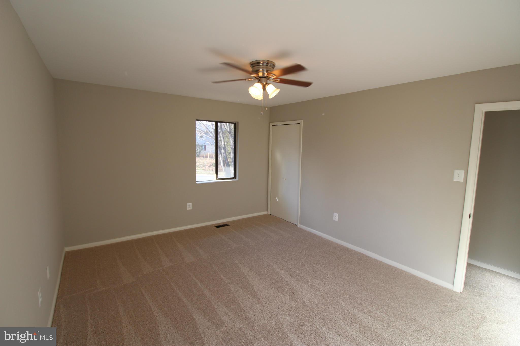 804 Williamsburg Road Sterling, VA 20164 - Photo 19 of 30 Bedroom (Master)