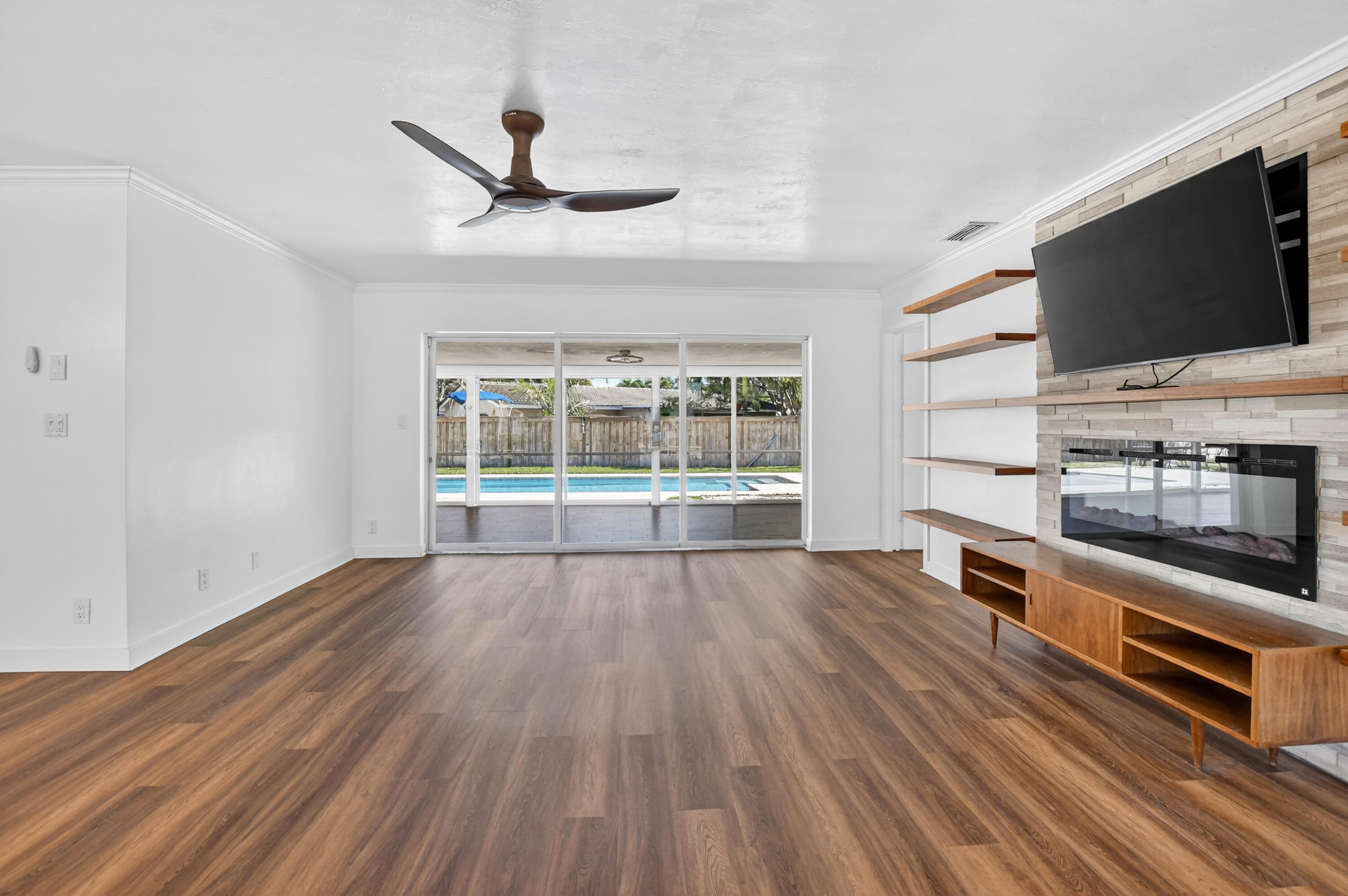 800 Southwest 12th Avenue Boca Raton, FL 33486 - Photo 7 of 33 Living Room