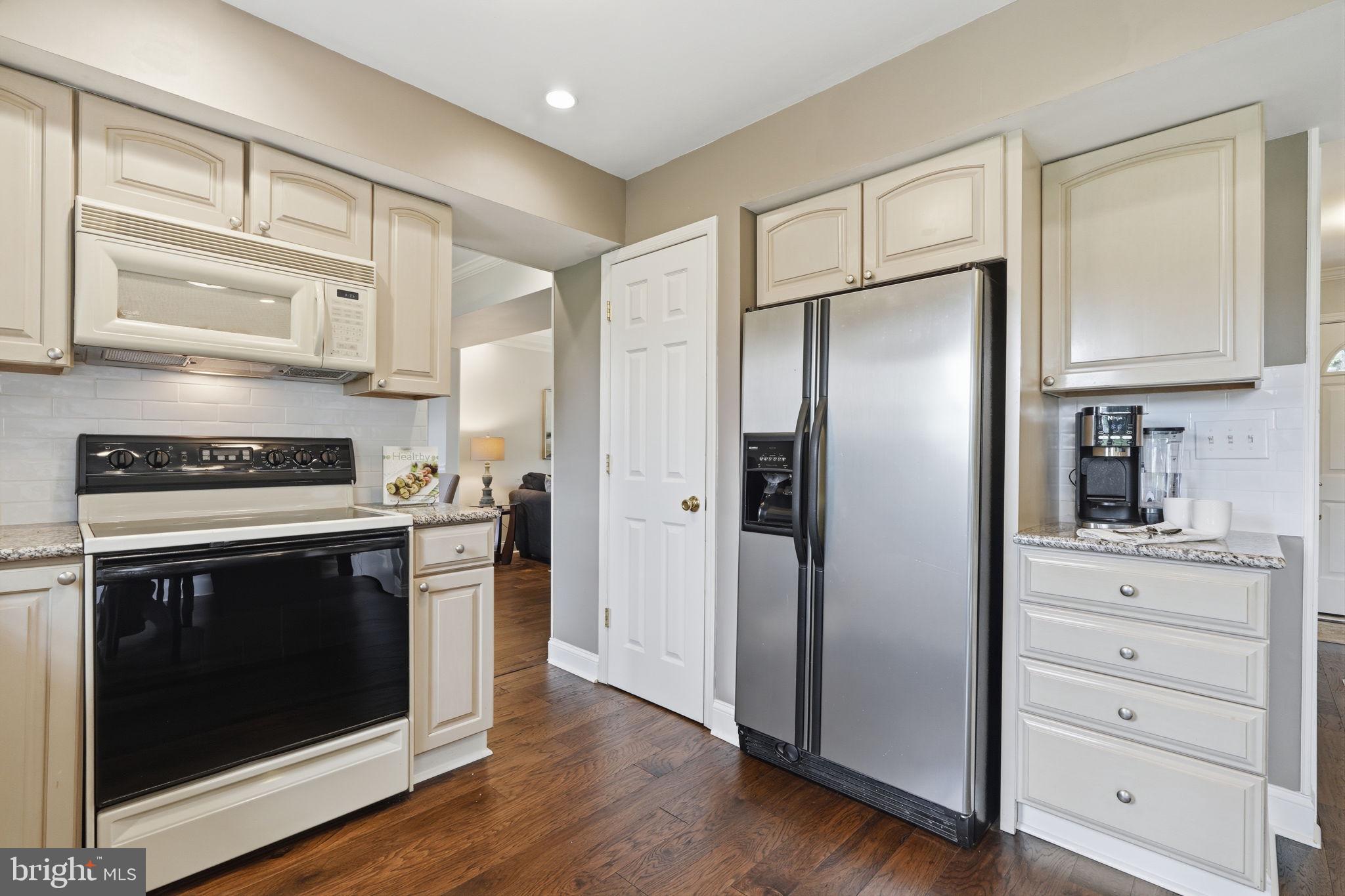 1461 Woodview Road Yardley, PA 19067 - Photo 12 of 40 Fridge