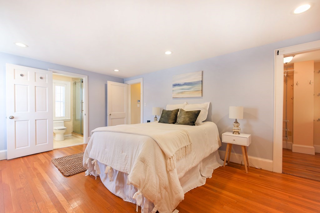 26 Farmcrest Avenue Lexington, MA 02421 - Photo 17 of 28