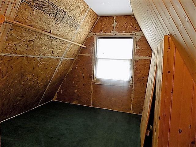323 Wells Road Becket, MA 01223 - Photo 9 of 17 9 Bed 3