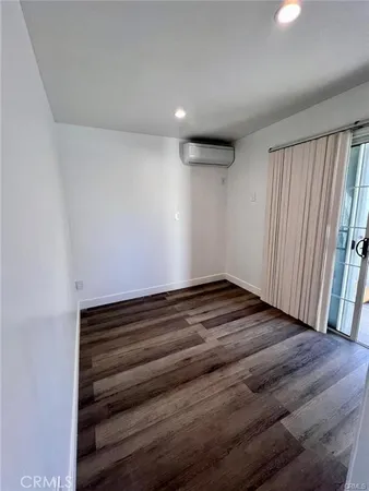 $1,995 | 6445 1/2 Tujunga Avenue, North Hollywood, CA 91606