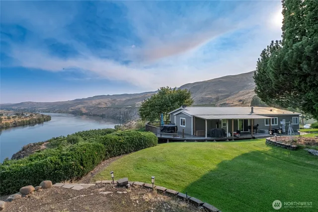 $464,900 | 384 Highway 173, Brewster, WA 98812