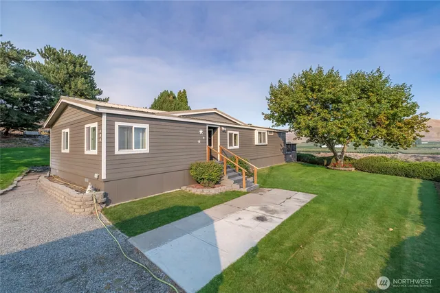 $464,900 | 384 Highway 173, Brewster, WA 98812