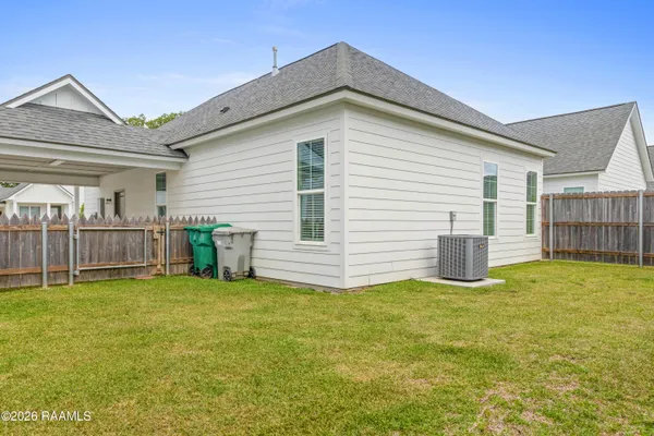 $1,850 | 107 Satsuma Drive, Youngsville, LA 70592