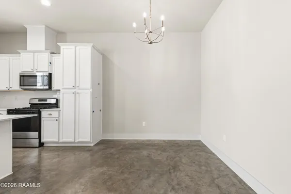 $1,850 | 107 Satsuma Drive, Youngsville, LA 70592