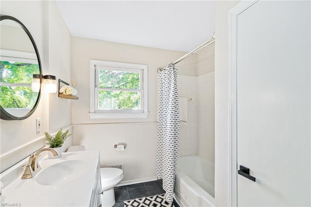 611 Spruce Street High Point, NC 27262 - Photo 19 of 34 Gallery Image 19