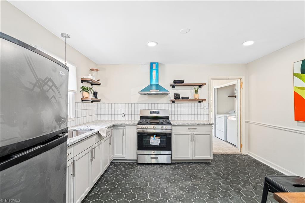 611 Spruce Street High Point, NC 27262 - Photo 21 of 34 Gallery Image 21
