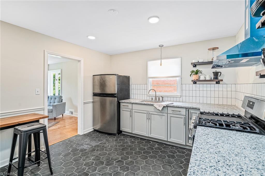 611 Spruce Street High Point, NC 27262 - Photo 23 of 34 Gallery Image 23