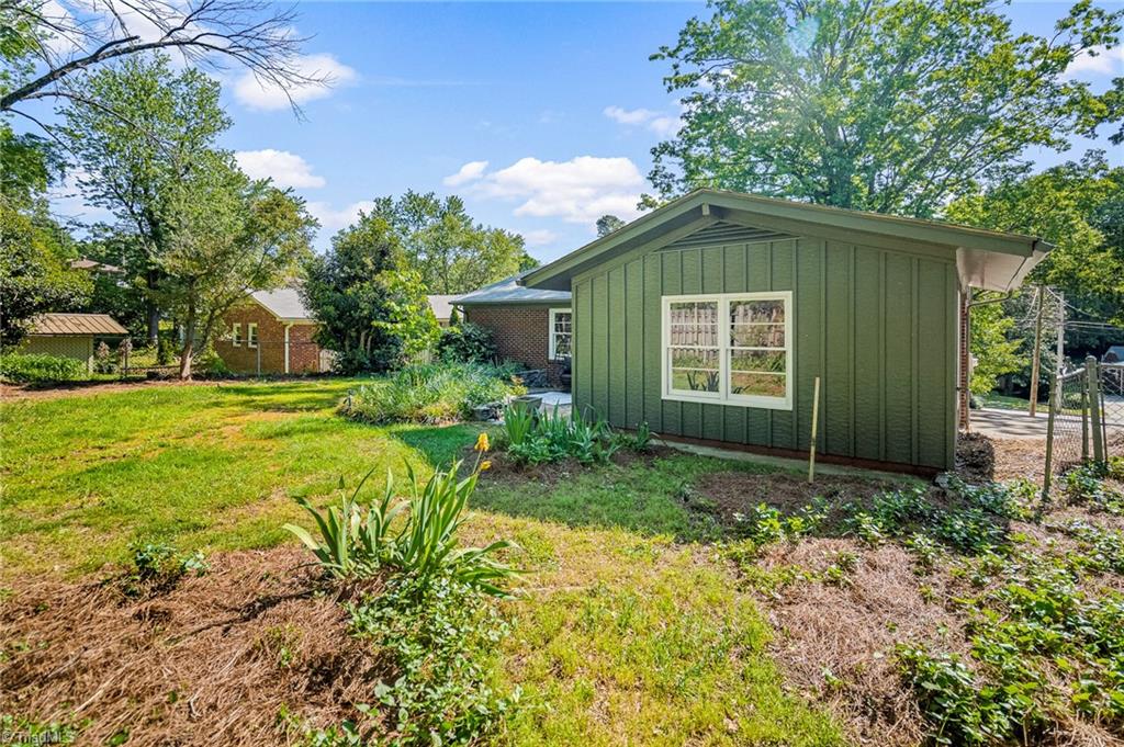 611 Spruce Street High Point, NC 27262 - Photo 26 of 34 Gallery Image 26
