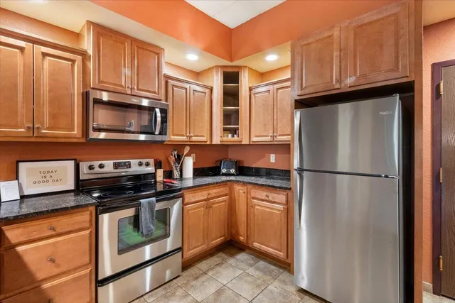 $245,000 | 2411 River Wisconsin Dells Wi 53965, Unit 2219, Wisconsin Dells, WI 53965