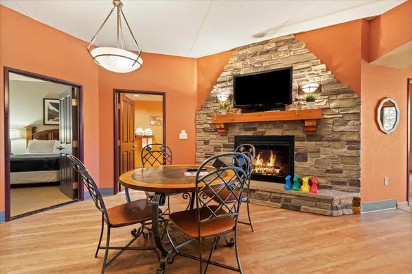$245,000 | 2411 River, Unit 2219, Wisconsin Dells, WI 53965