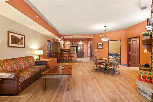 $245,000 | 2411 River Wisconsin Dells Wi 53965, Unit 2219, Wisconsin Dells, WI 53965