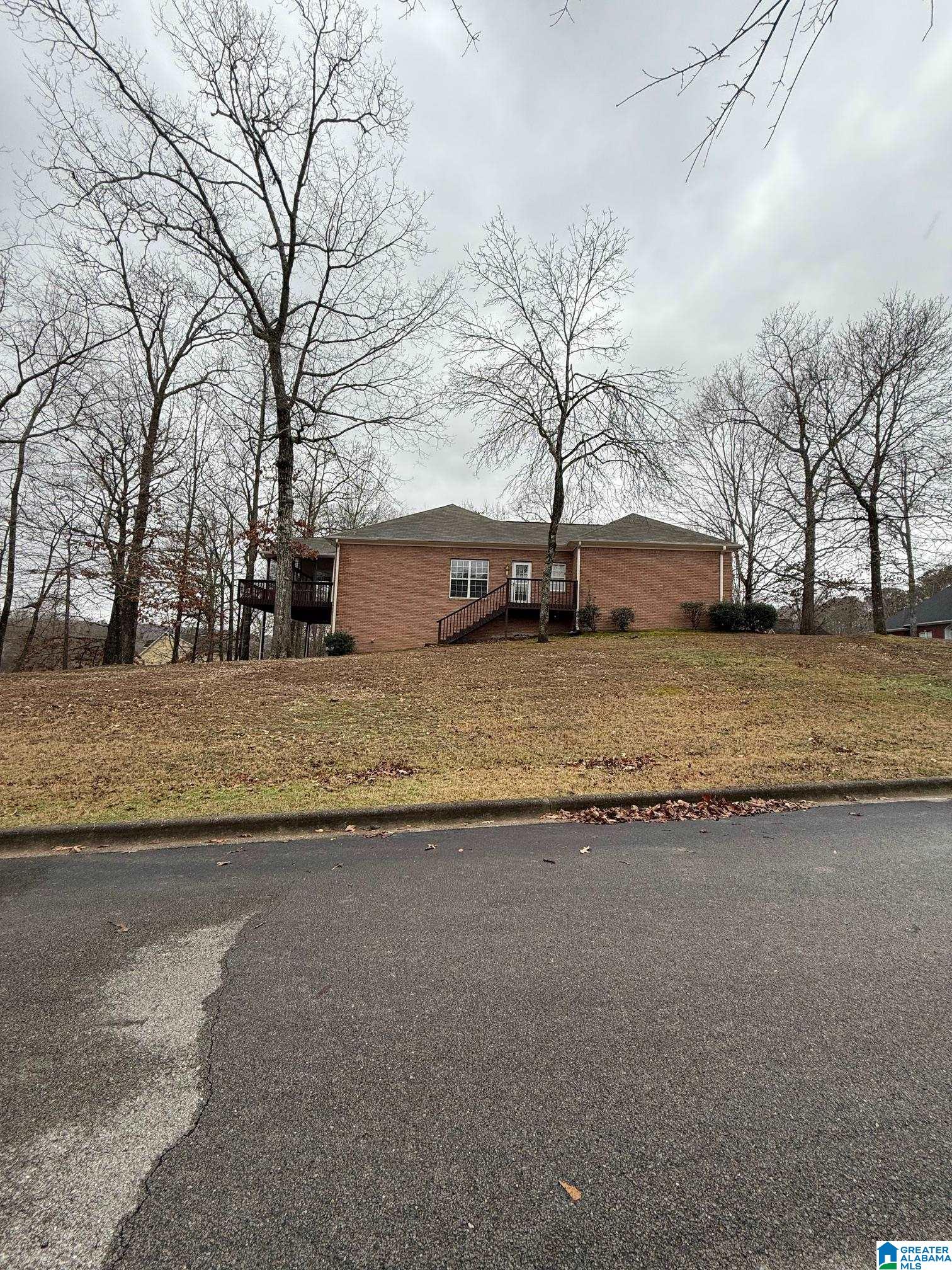 213 Castleman Circle Leeds, AL 35094 - Photo 3 of 18